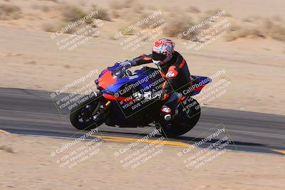 media/Dec-10-2023-SoCal Trackdays (Sun) [[0ce70f5433]]/Turn 9 Inside Set 2 (1115am)/